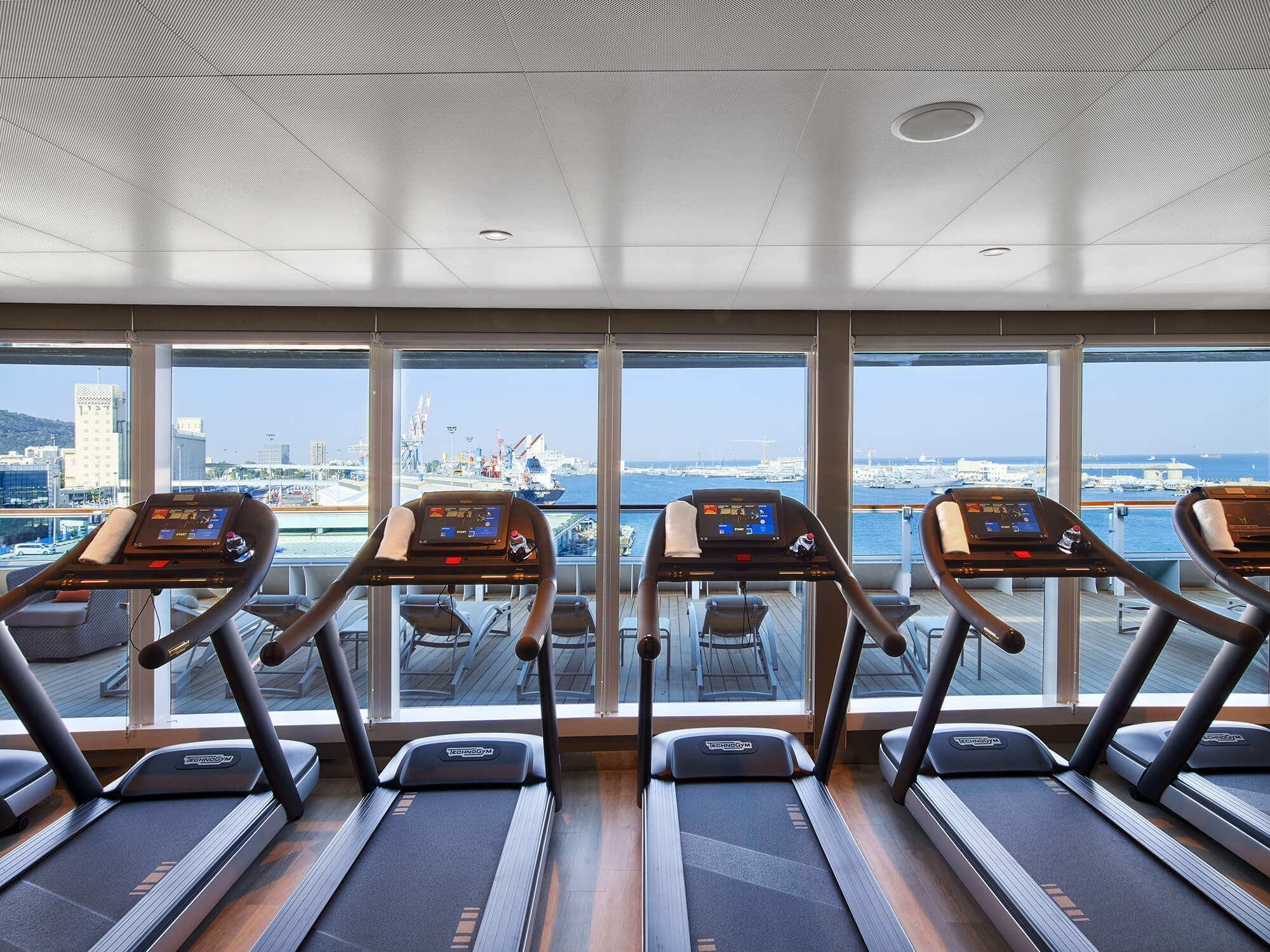 Seabourn Ovation Interior Fitness Centre 1.jpg